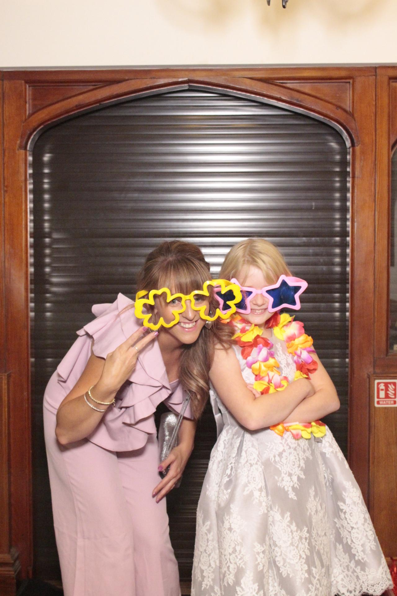 Laura and Mo's Wedding | View more photos from the event at gallery.myphotoboothexperience.co.uk/u/MyPhotoBoothExperienceLtd/Laura-and-Mos-Wedding